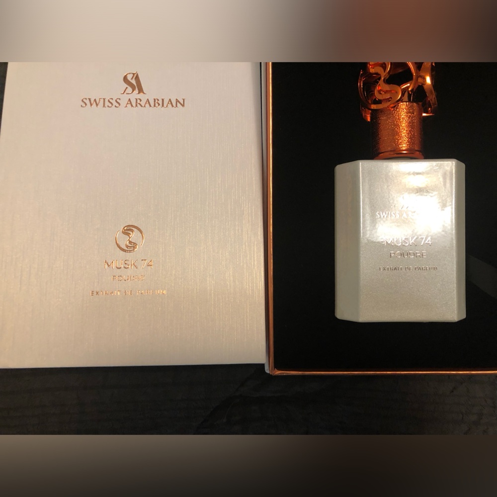 Swiss Arabian Musk 74 Poudré Extrait de Parfum - White & Rose Gold Bottle - Picture 4 of 7